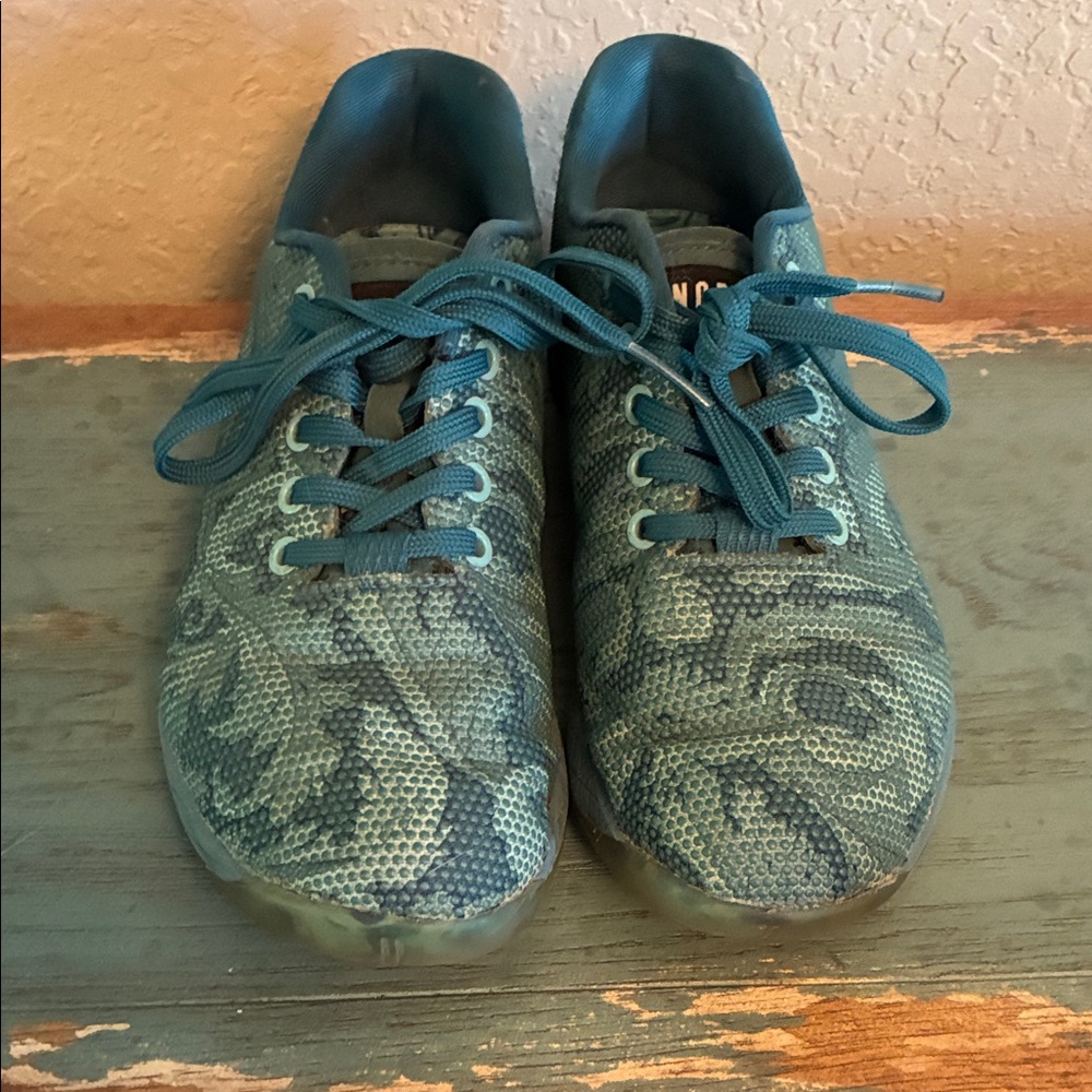 Nobull women/ men sneaker